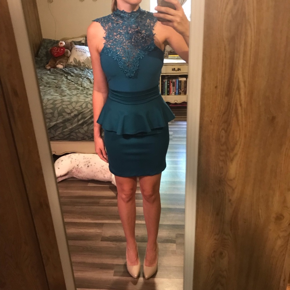 LIKE NEW! Teal Charlotte Russe Party Dress